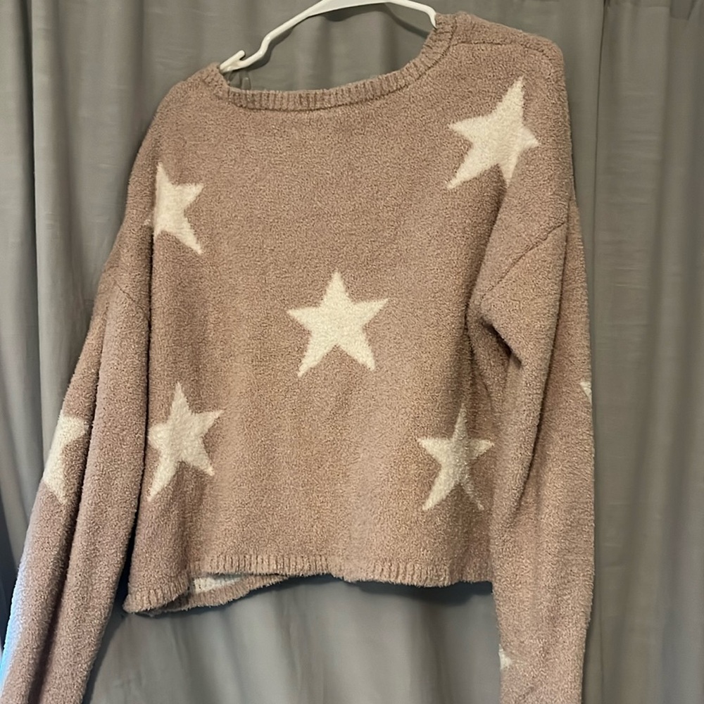star print fuzzy sweater